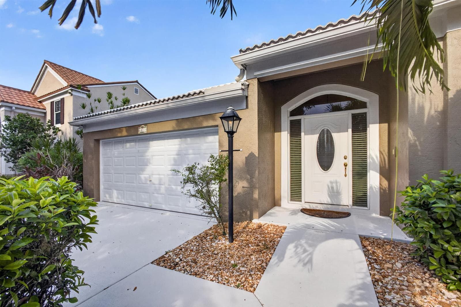 1011 WOODFIELD Circle, Palm Beach Gardens, FL 33418 — zdjęcie 4