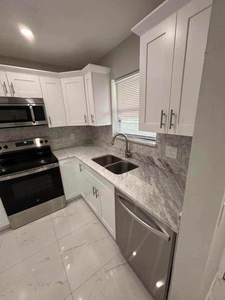 21913 Lake Forest Circle # 201, Boca Raton, FL 33433 — zdjęcie 2