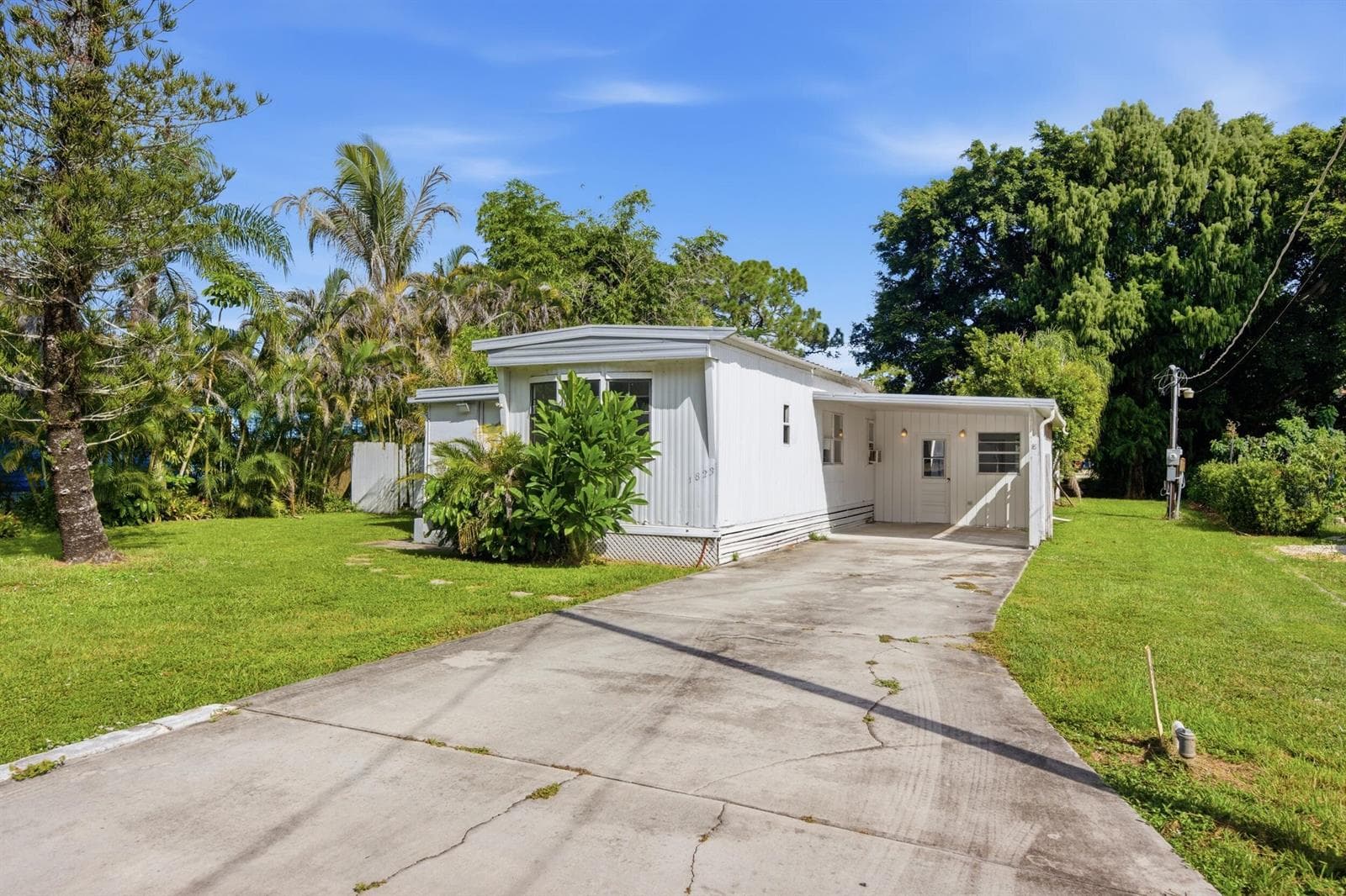 1823 SW College Street, Stuart, FL 34997 — zdjęcie 4