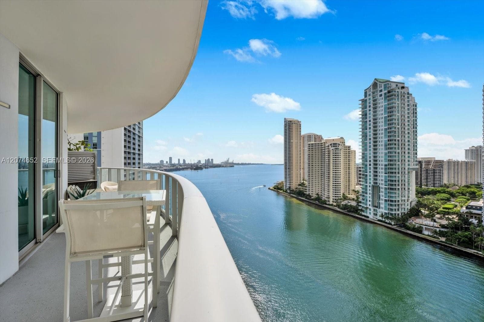 300 S Biscayne Blvd # T-1708, Miami, FL 33131 — zdjęcie 5
