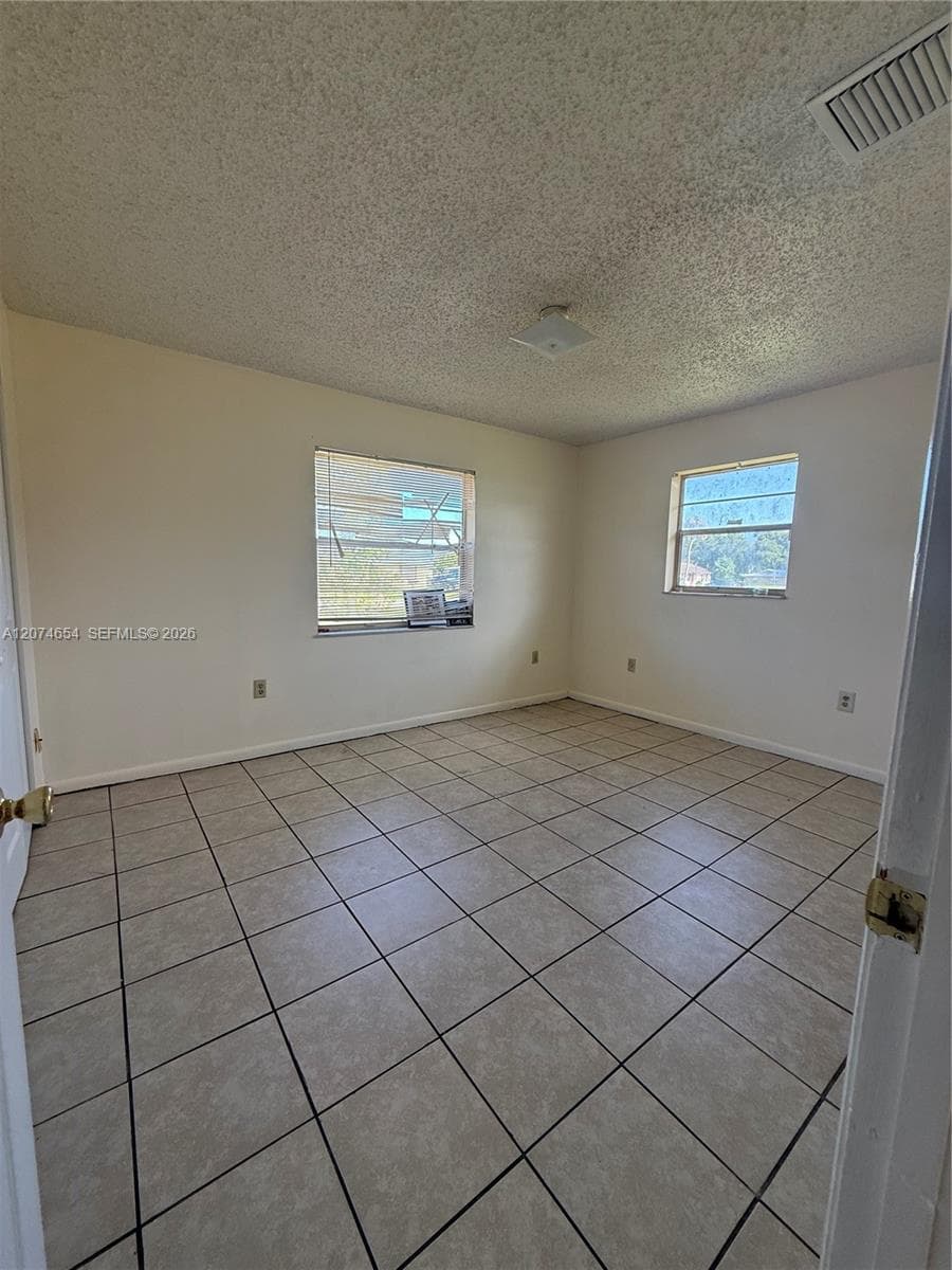 2679 Niagara Ave, Fort Pierce, FL 34946 — zdjęcie 4