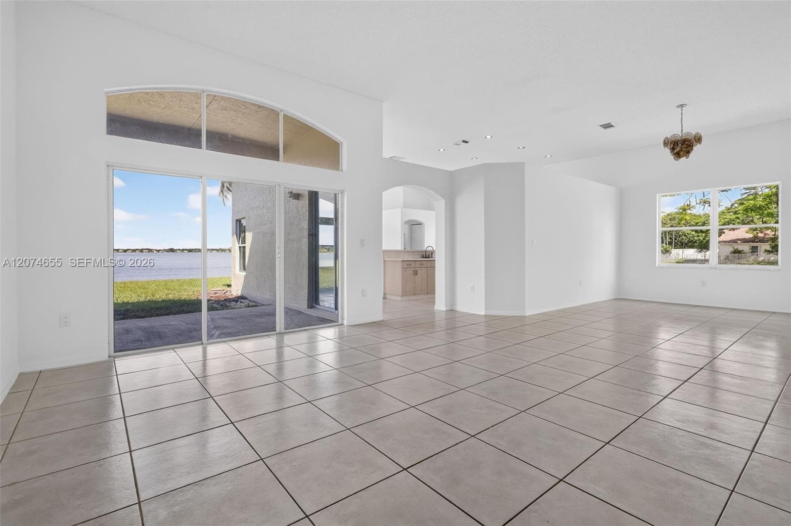 2342 NW 184th Ter, Pembroke Pines, FL 33029 — zdjęcie 2