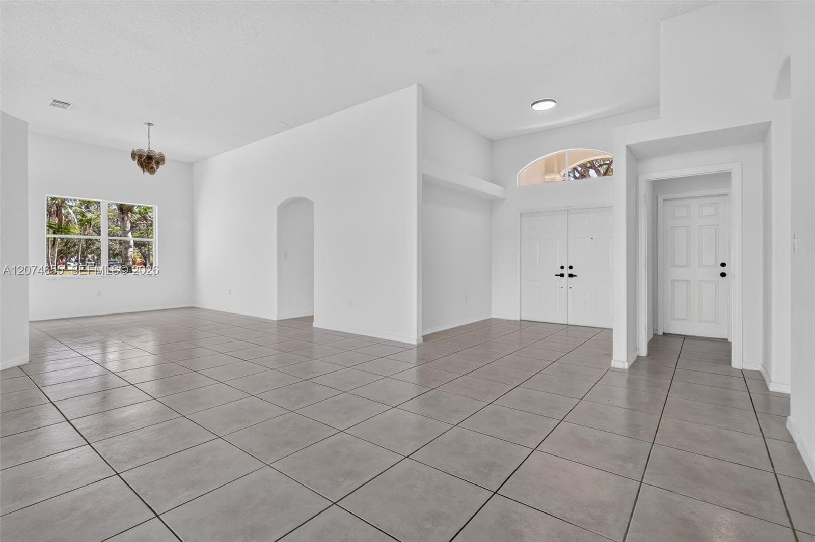 2342 NW 184th Ter, Pembroke Pines, FL 33029 — zdjęcie 5