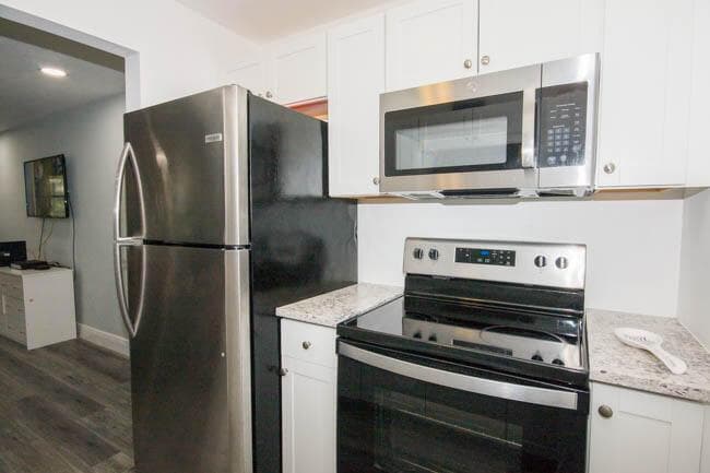 149 West Court, Royal Palm Beach, FL 33411 — zdjęcie 2