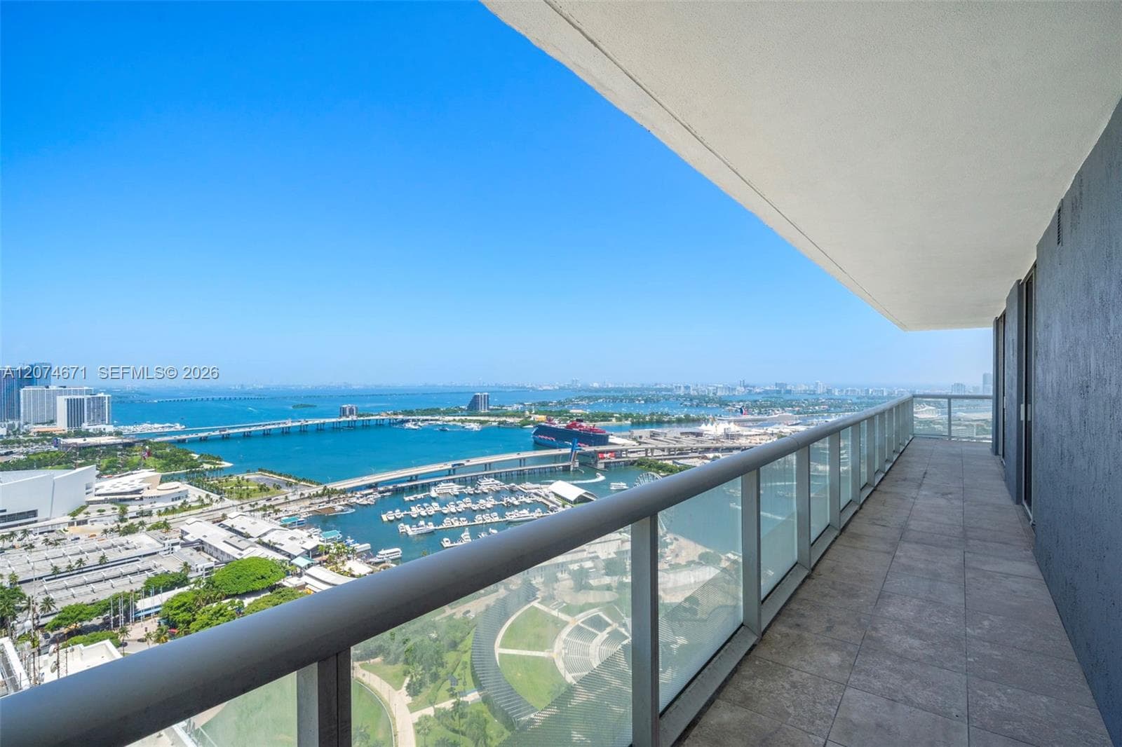 50 Biscayne Blvd # 4402, Miami, FL 33132 — zdjęcie 4