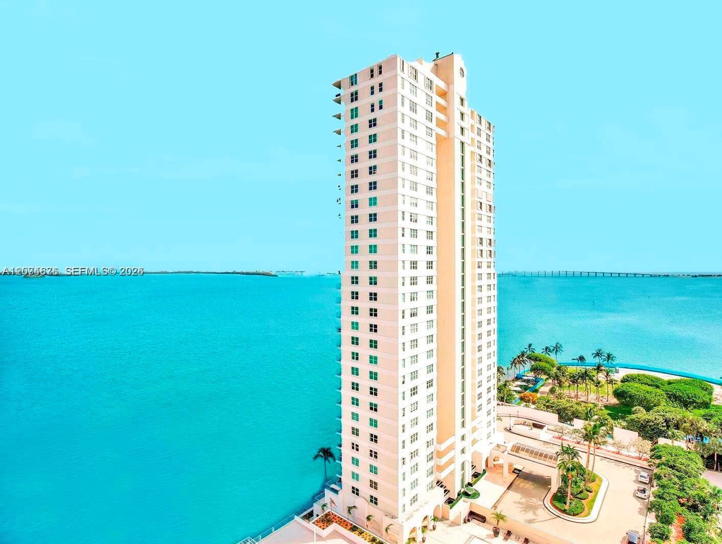 770 Claughton Island Dr # 403, Miami, FL 33131