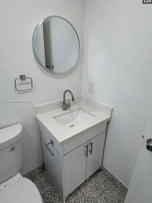 1811 NW 19th Ter # 8, Miami, FL 33125 — zdjęcie 4