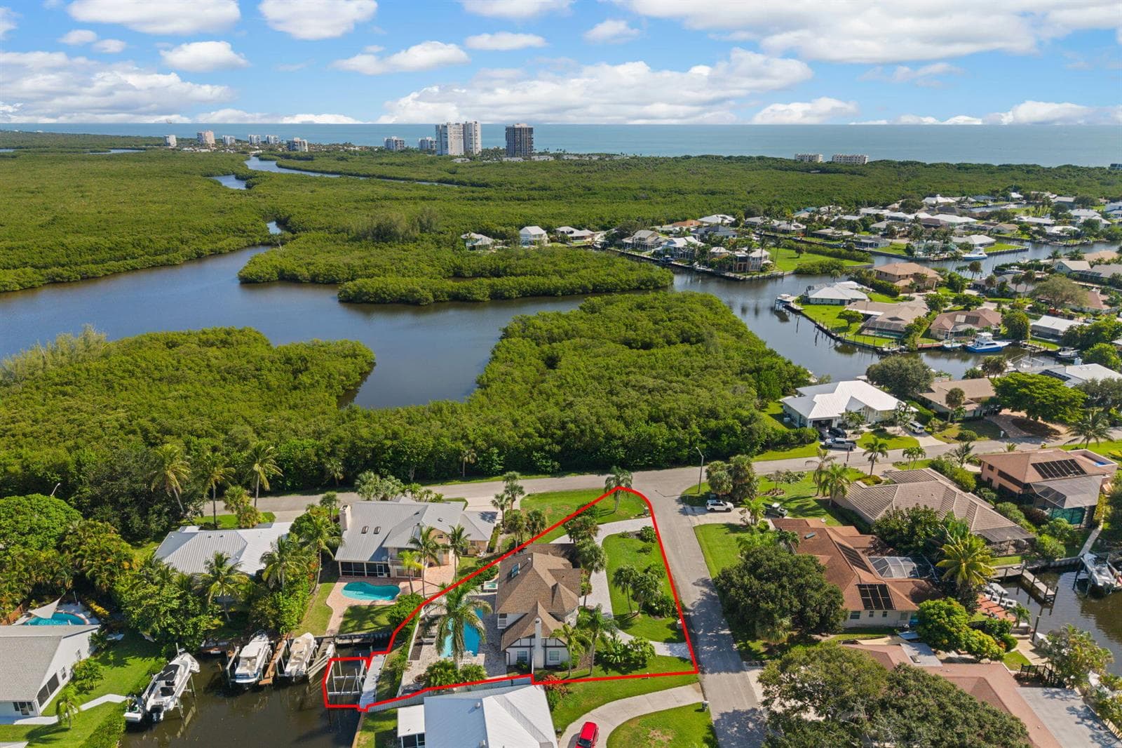 121 Queen Eugenia Court, Fort Pierce, FL 34949 — zdjęcie 2
