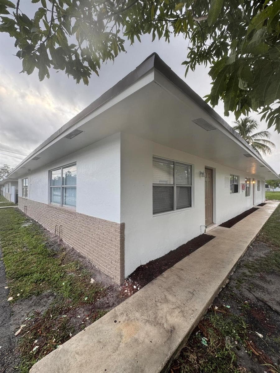 1795 NW 55th Avenue # 1, Lauderhill, FL 33313