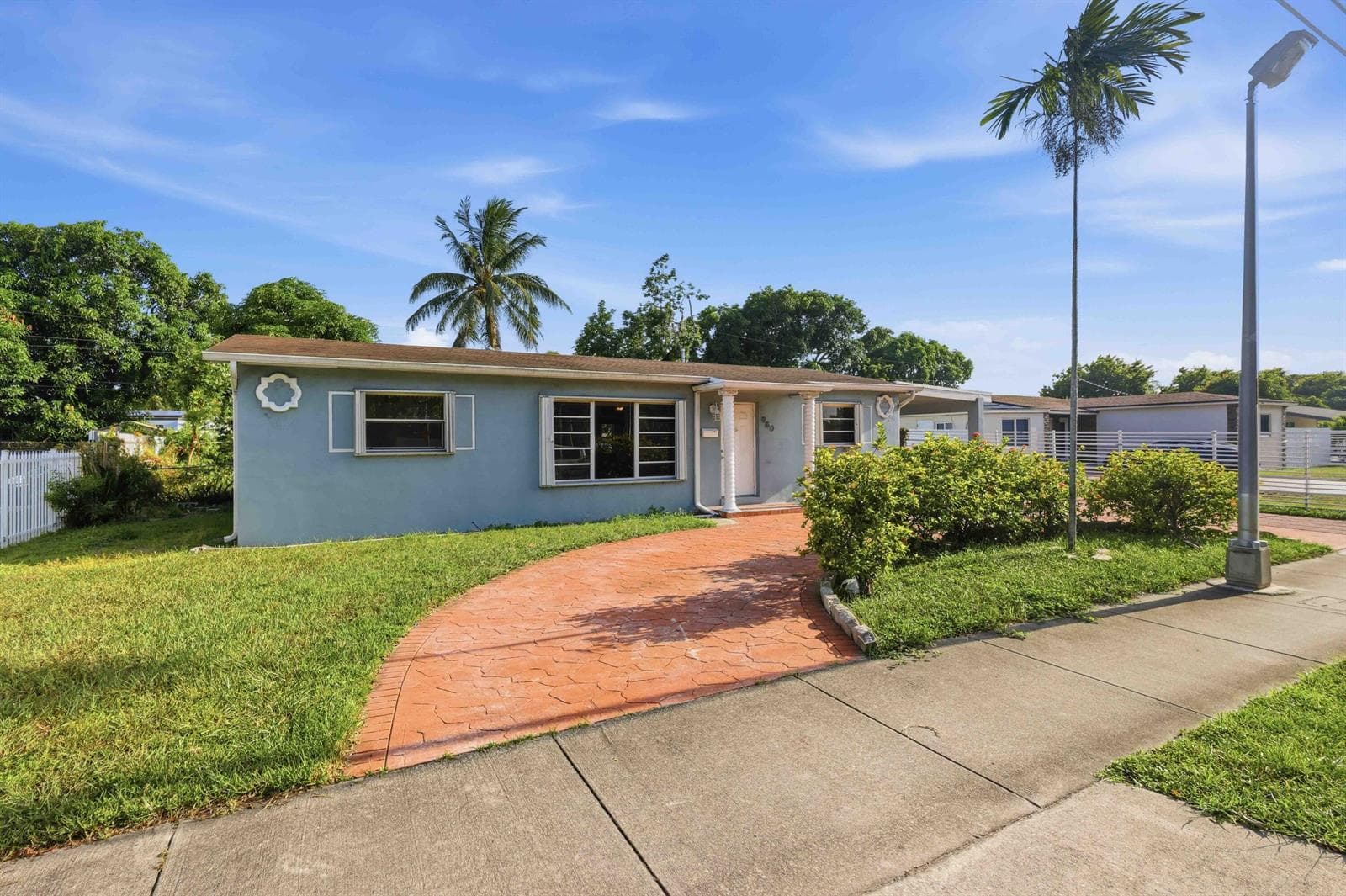 980 NW 183RD Street, Miami Gardens, FL 33169 — zdjęcie 2