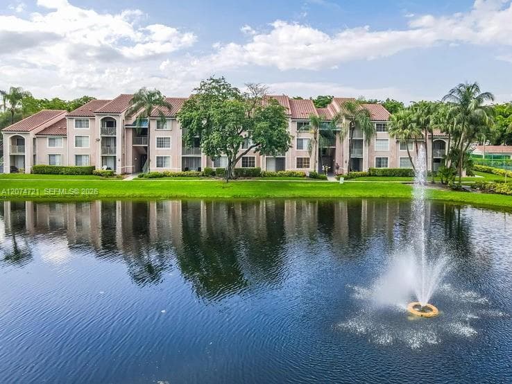 12166 Saint Andrews Pl # 104, Miramar, FL 33025 — zdjęcie 4