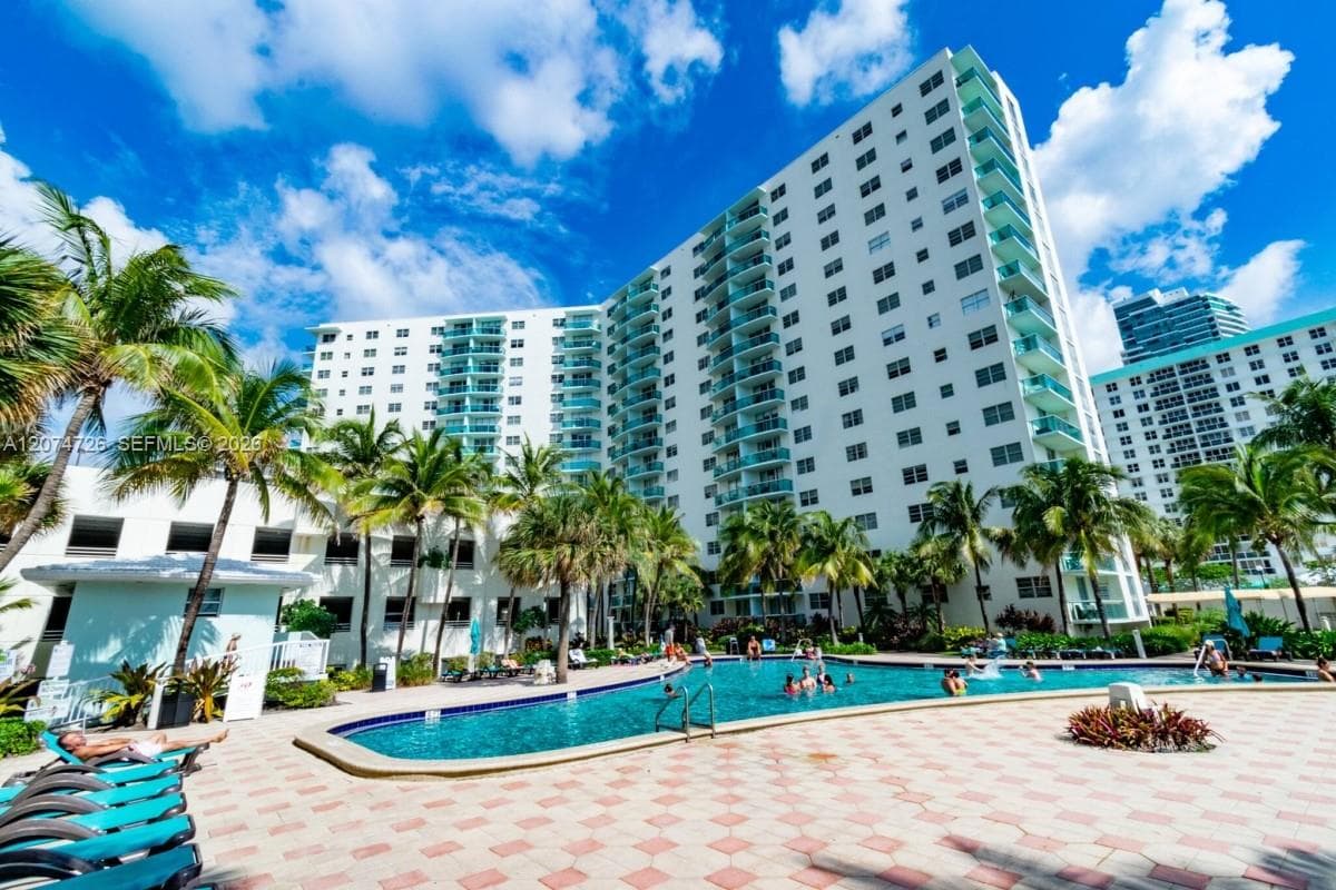 3901 S Ocean Dr # 6T, Hollywood, FL 33019