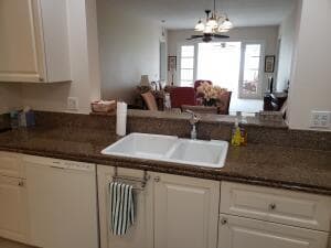 27 HARBOUR ISLE Drive W # 305, Fort Pierce, FL 34949 — zdjęcie 3