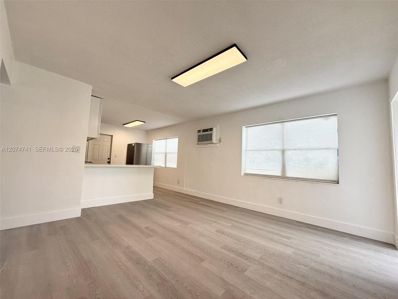 910 SW 2nd Ave # 910, Hallandale Beach, FL 33009 — zdjęcie 2