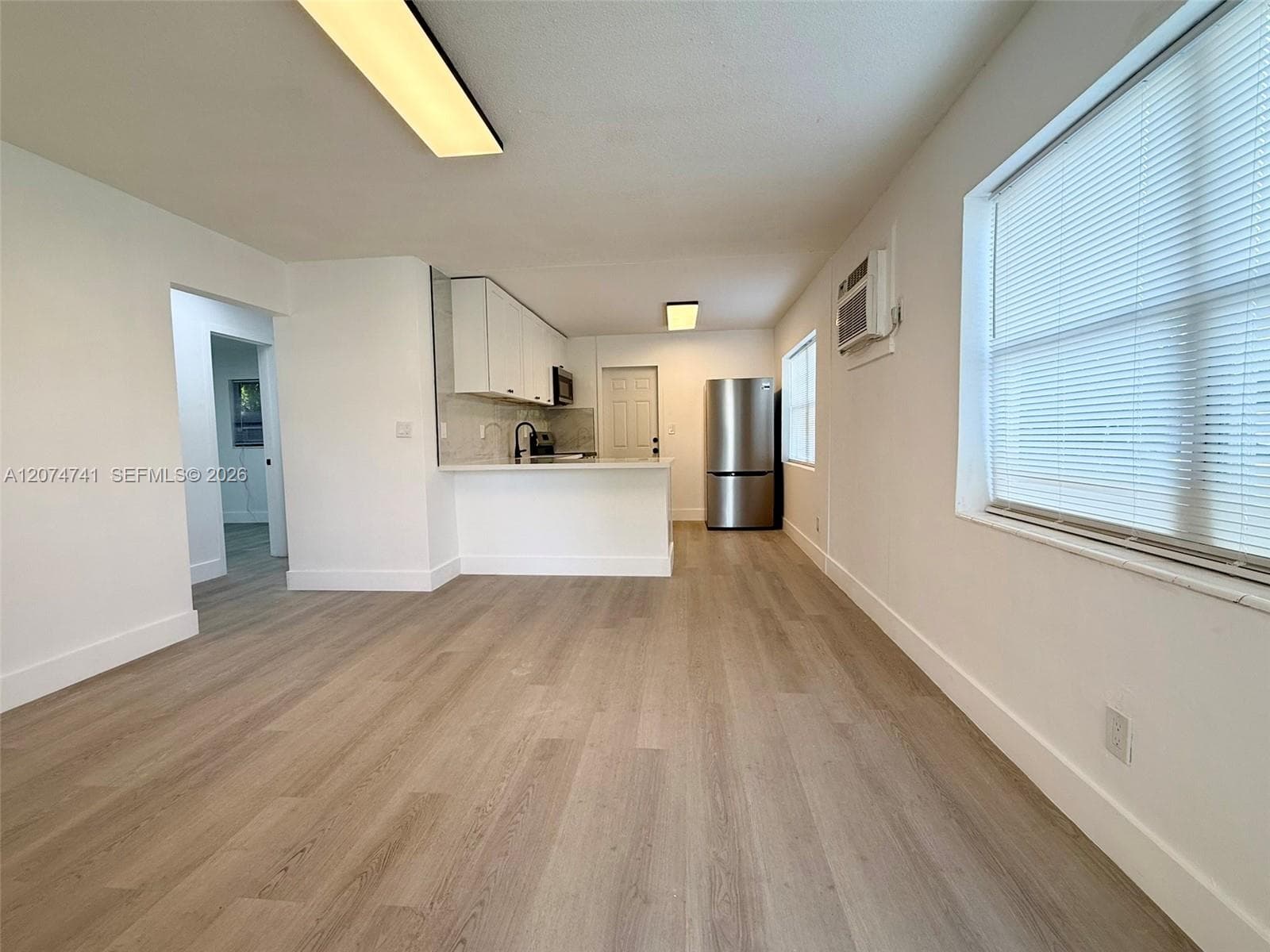 910 SW 2nd Ave # 910, Hallandale Beach, FL 33009