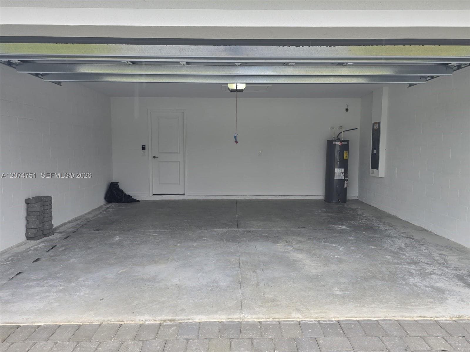 1407 NW 17th Pl, Cape Coral, FL 33993 — zdjęcie 2