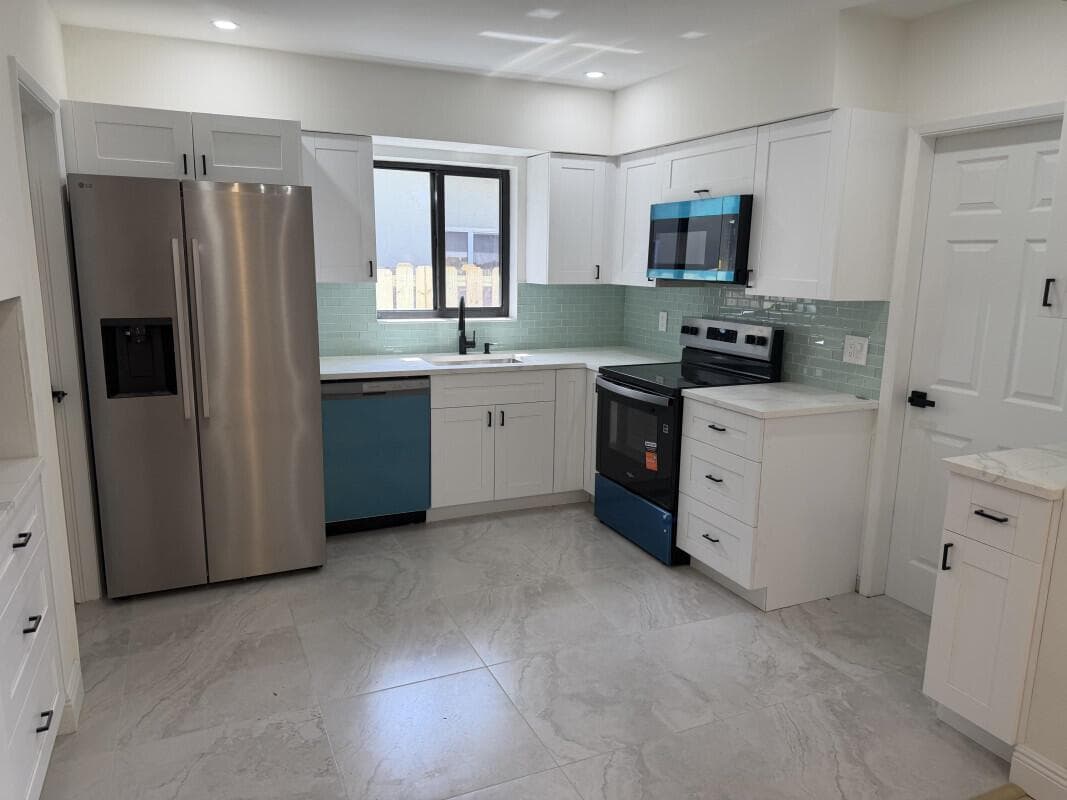 80 NE 48TH Street, Oakland Park, FL 33334 — zdjęcie 2