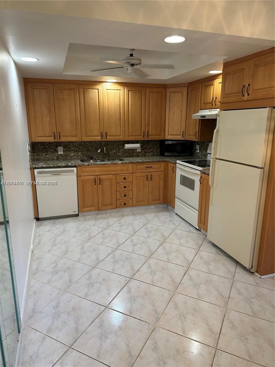 2027 Hythe B # 2027, Boca Raton, FL 33434 — zdjęcie 3