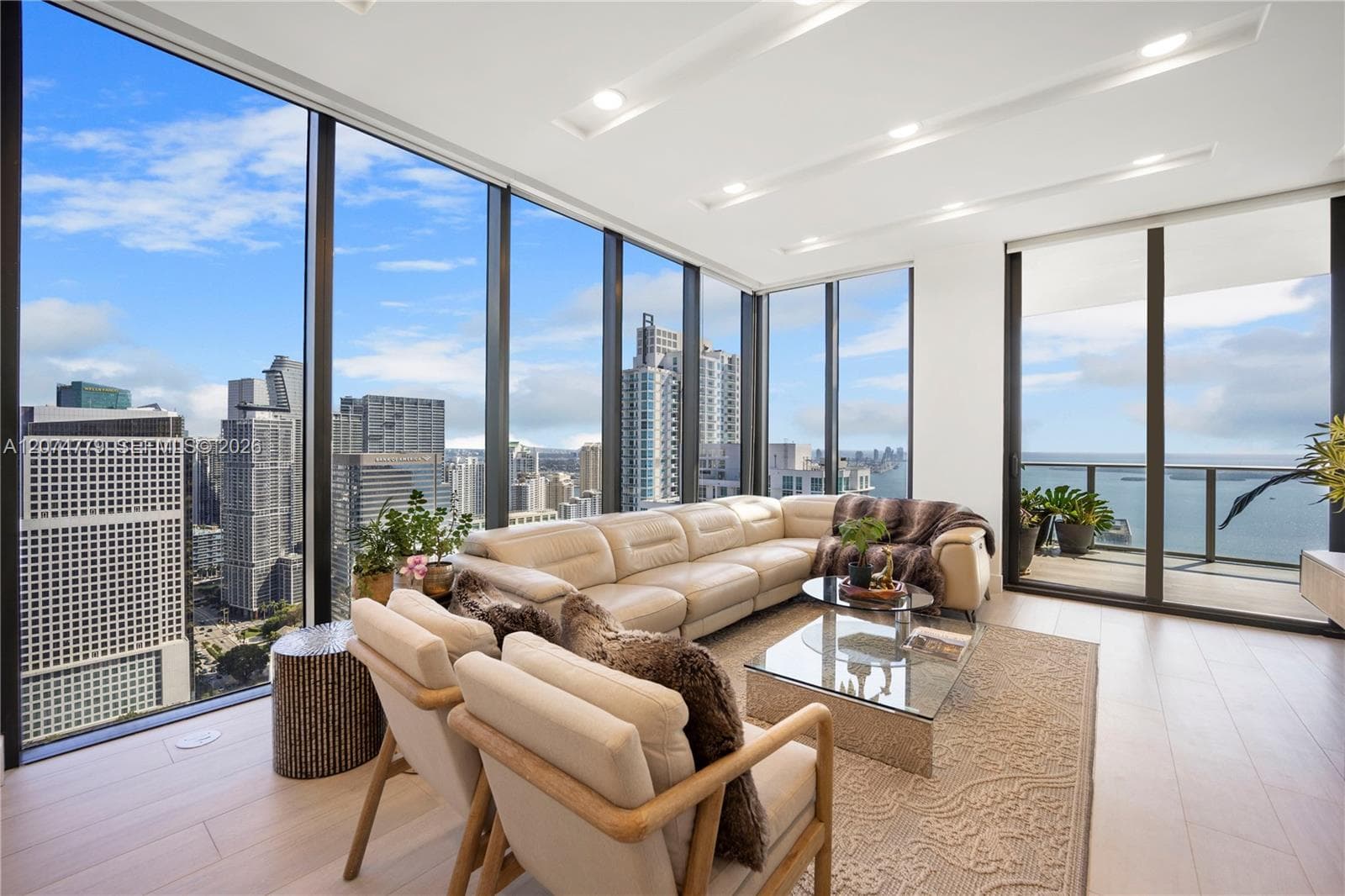 1010 Brickell Ave # 4701, Miami, FL 33131 — zdjęcie 3