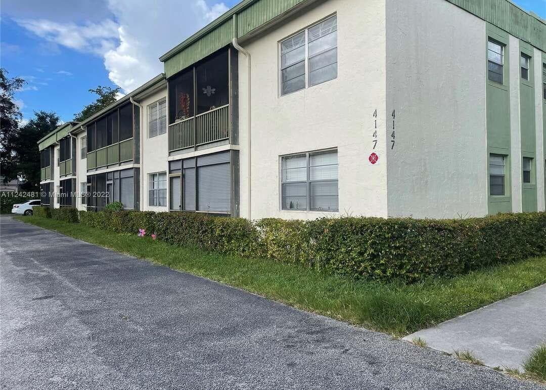 4147 NW 90th Avenue # 204, Coral Springs, FL 33065