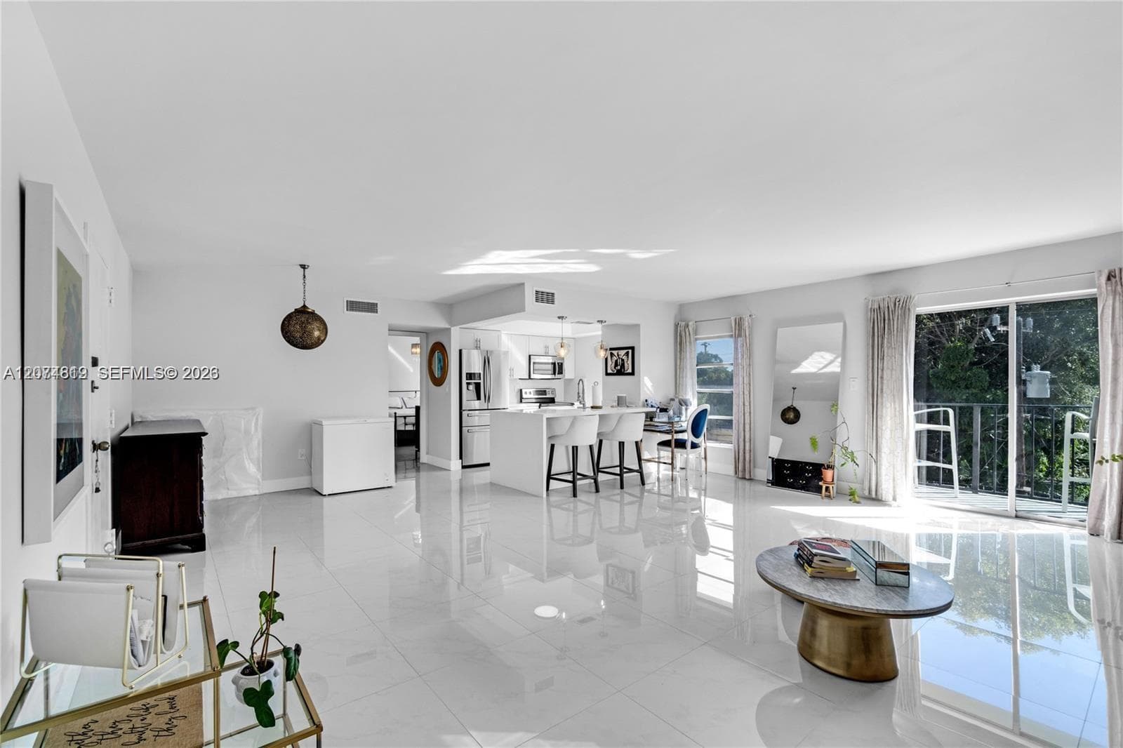 110 Salamanca Ave # 403, Coral Gables, FL 33134 — zdjęcie 2
