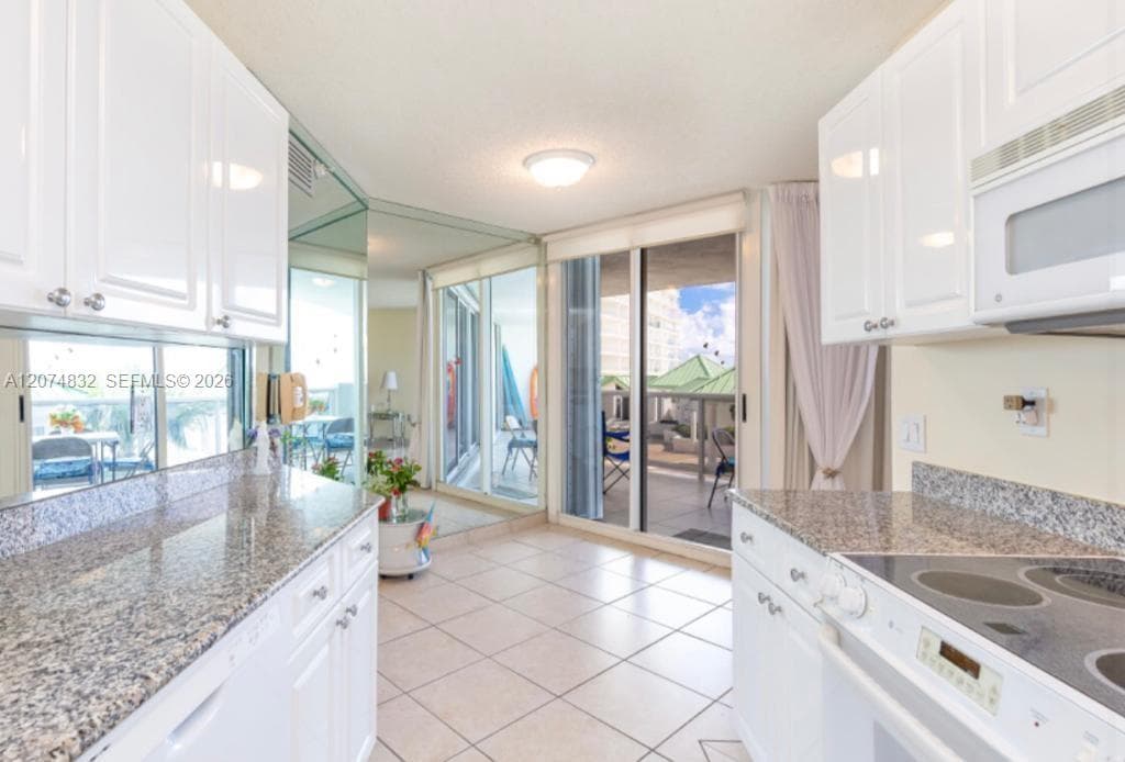 16711 Collins Ave # 706, Sunny Isles Beach, FL 33160 — zdjęcie 2