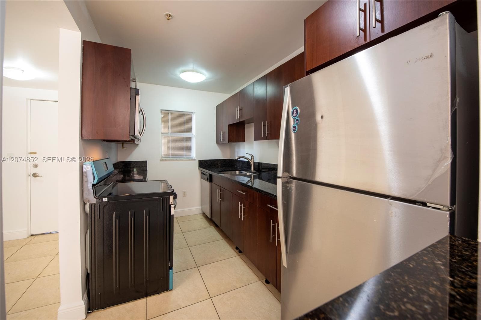 4147 Stirling Rd # 406, Dania Beach, FL 33314 — zdjęcie 2