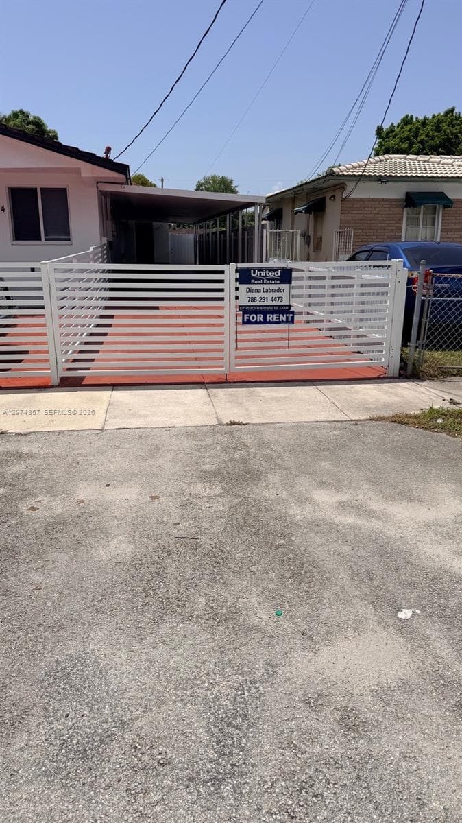 3144 SW 23rd St # 3144, Miami, FL 33145