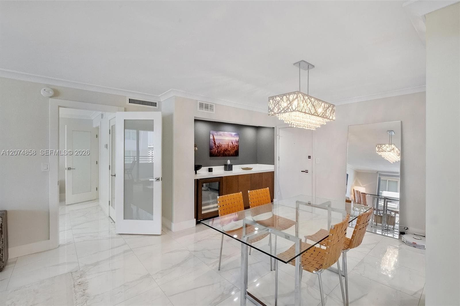 5555 Collins Ave # 16B, Miami Beach, FL 33140 — zdjęcie 4