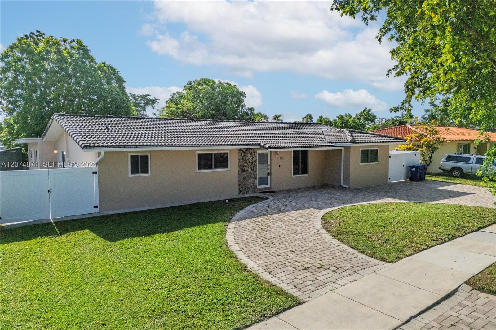 225 SW 102nd Pl, Sweetwater, FL 33174 — zdjęcie 3