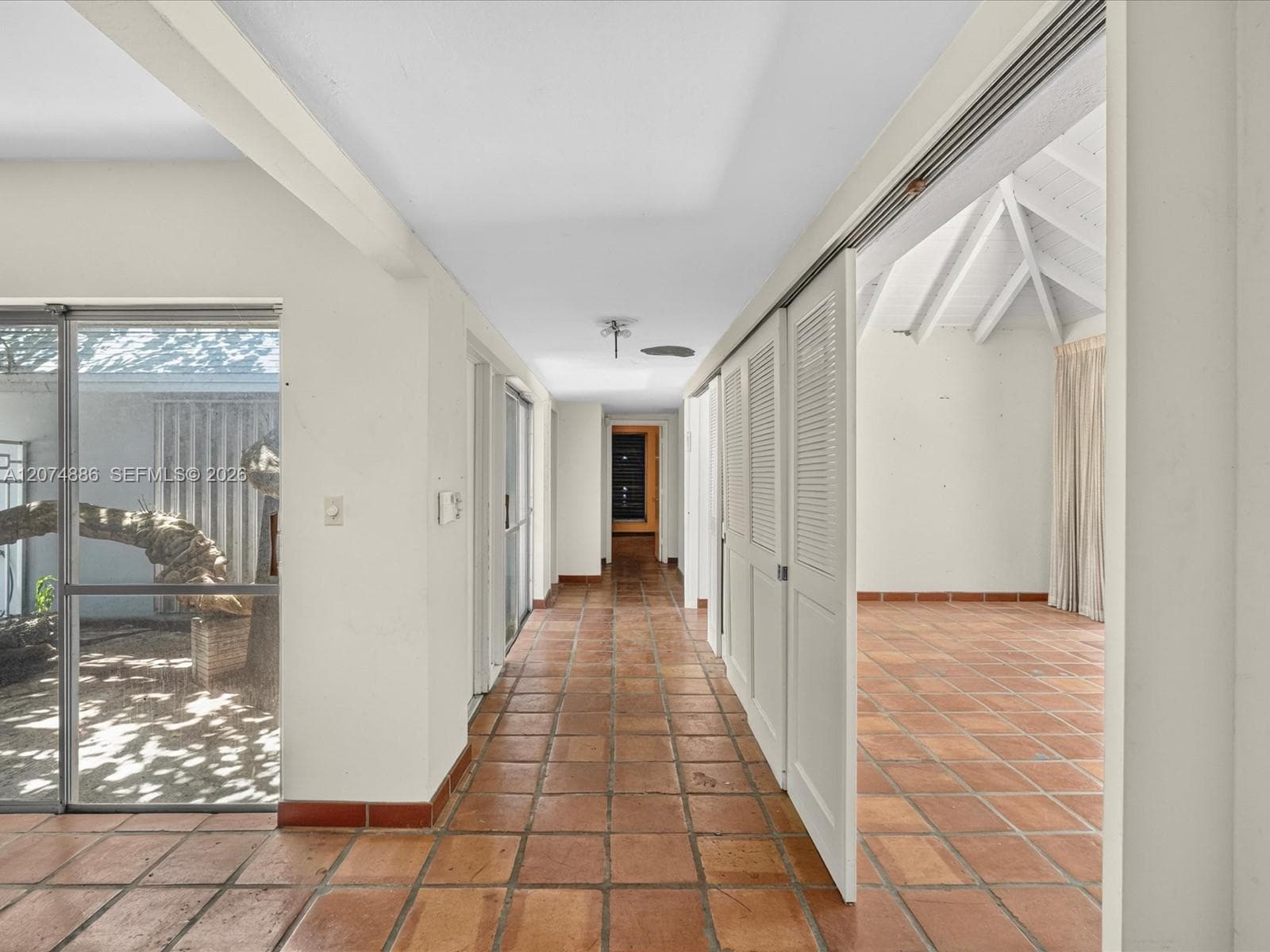 5710 SW 89th Ave, Miami, FL 33173 — zdjęcie 3