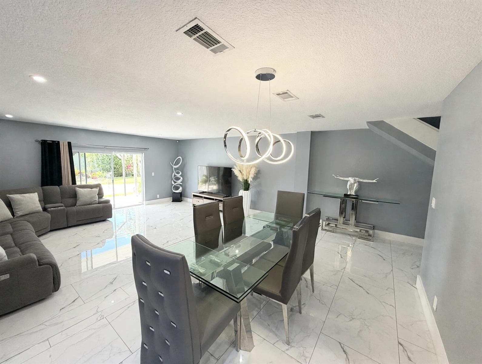 9054 NW 35TH Place, Sunrise, FL 33351 — zdjęcie 5