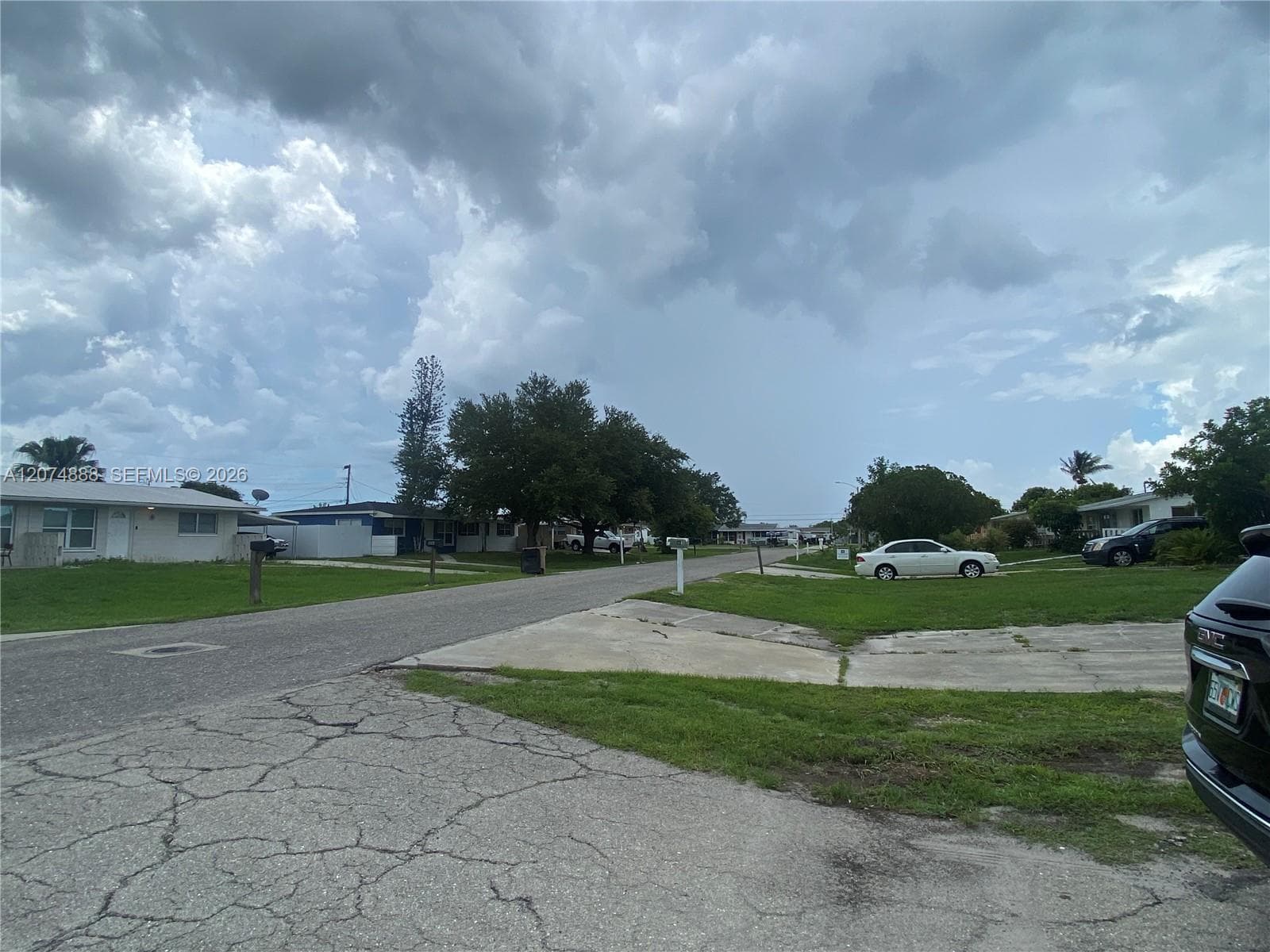 1111 N VINEYARD ST # -, Lehigh Acres, FL 33936 — zdjęcie 2