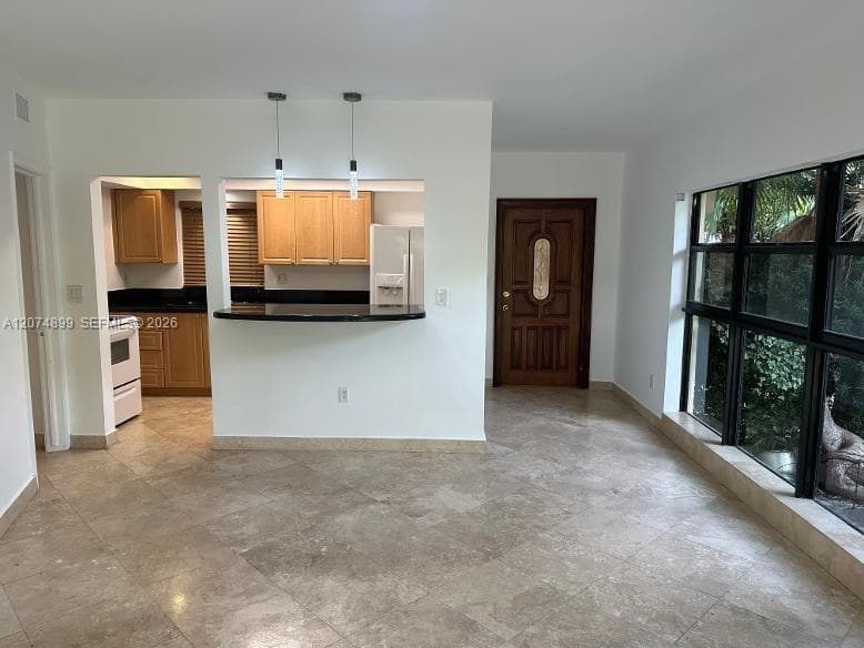 32 Camden Dr # 3, Bal Harbour, FL 33154 — zdjęcie 5