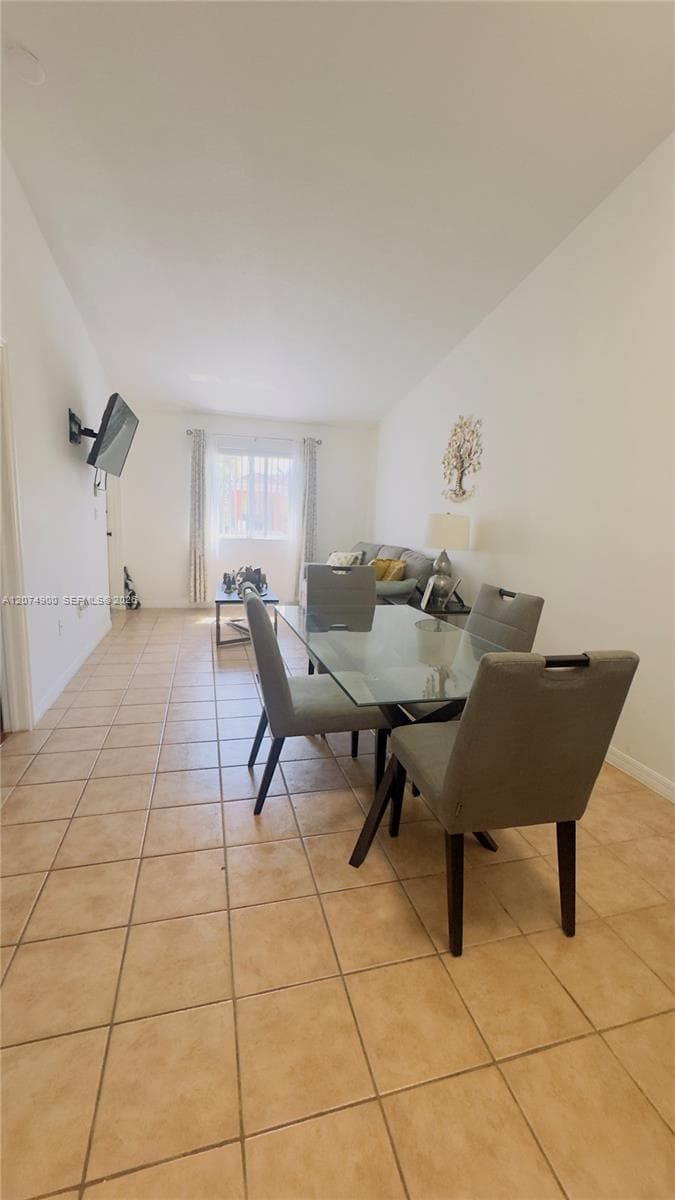 990 NE 33rd Ter # 202, Homestead, FL 33033 — zdjęcie 3