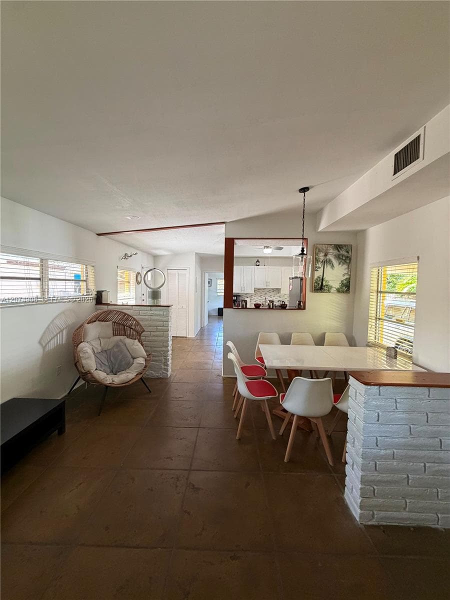 935 Polk St # 0, Hollywood, FL 33019 — zdjęcie 2