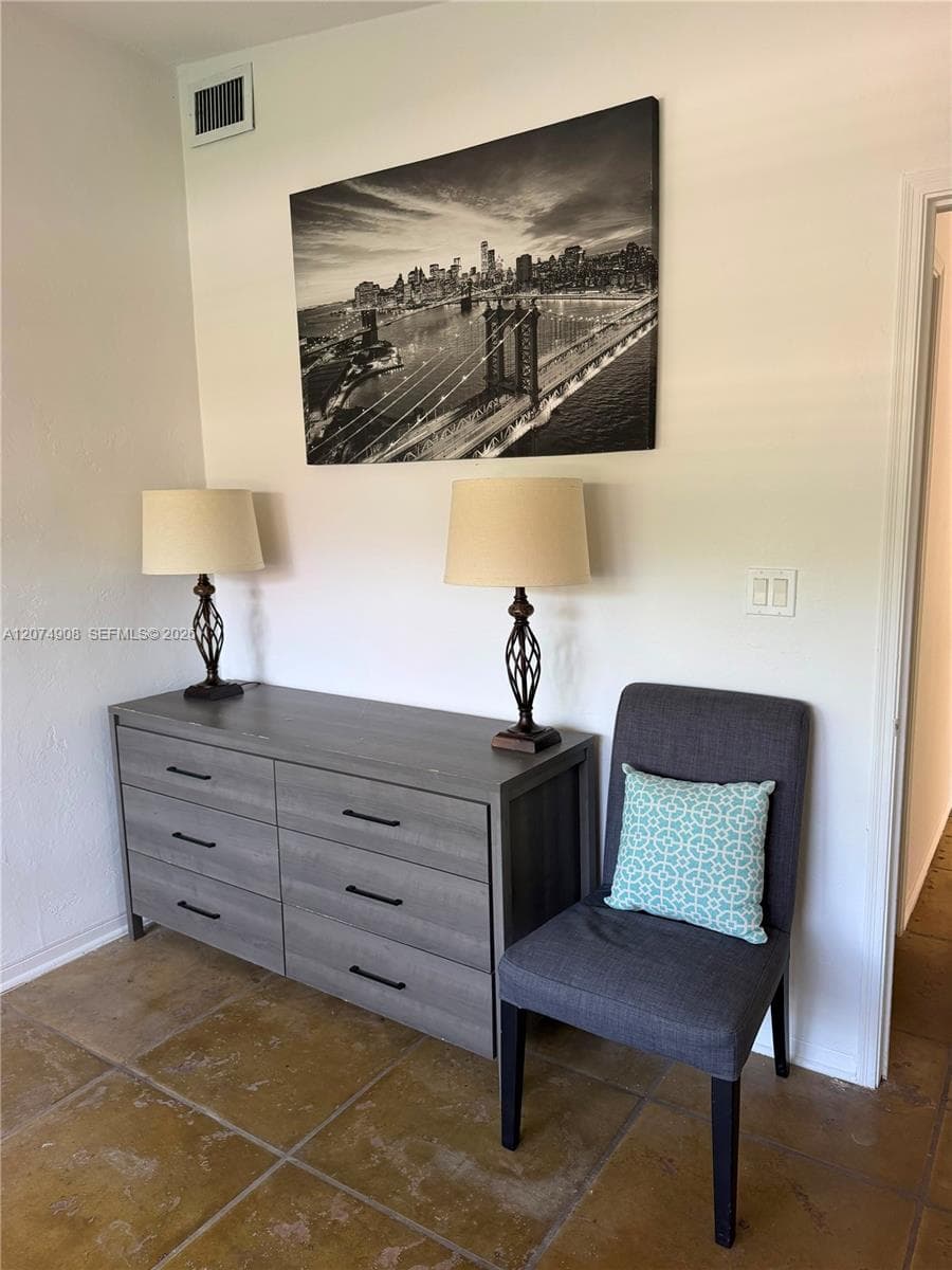 935 Polk St # 0, Hollywood, FL 33019 — zdjęcie 5