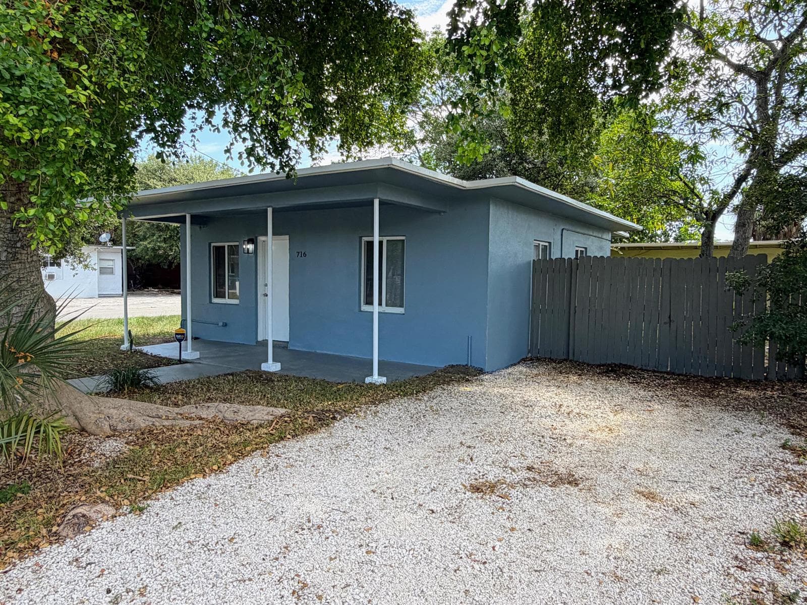 716 NW 17TH Avenue, Fort Lauderdale, FL 33311 — zdjęcie 2