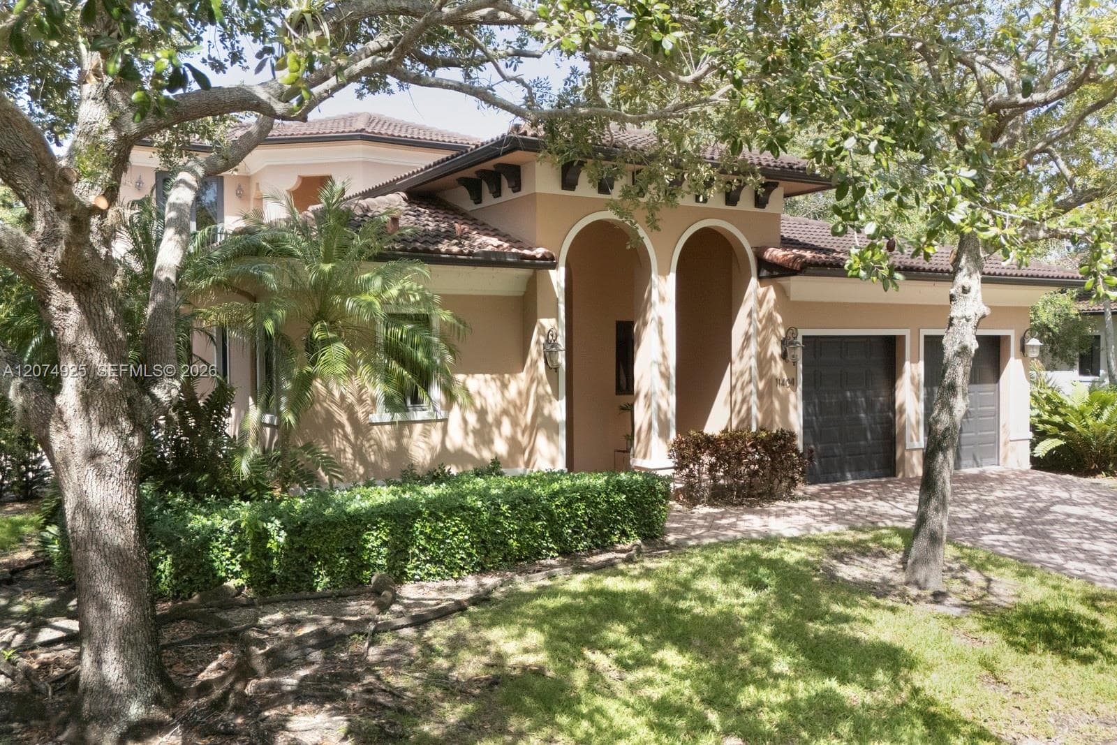 11404 Four Fillies Rd, Pinecrest, FL 33156 — zdjęcie 2