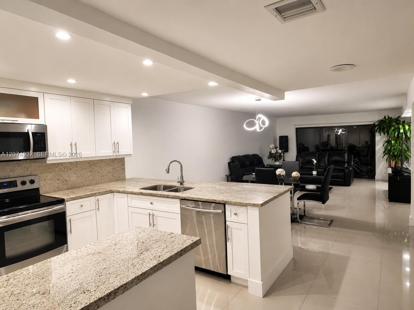 16511 Blatt Blvd # 103, Weston, FL 33326 — zdjęcie 2