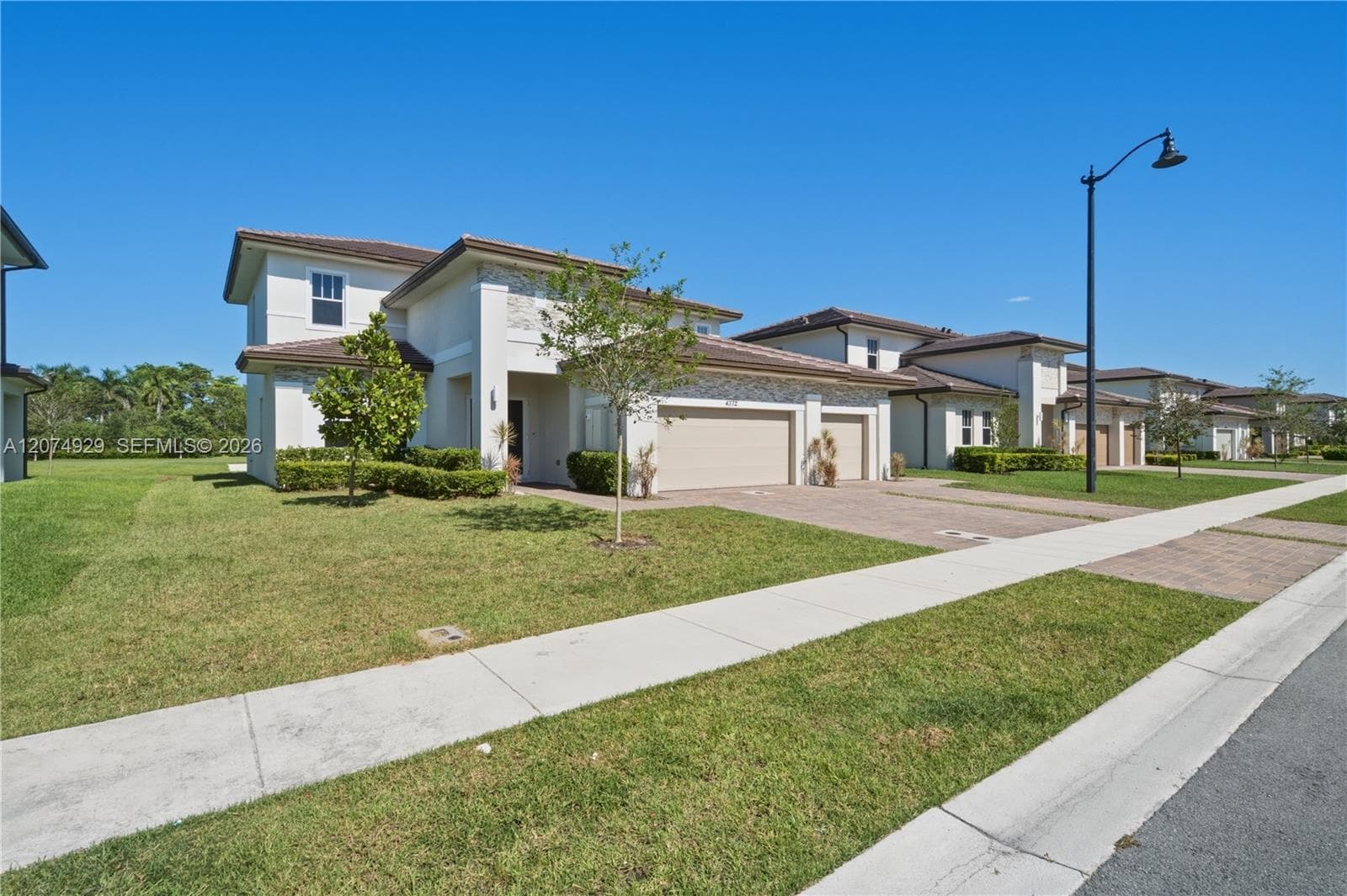 4372 SW 122nd Ter, Davie, FL 33330 — zdjęcie 4