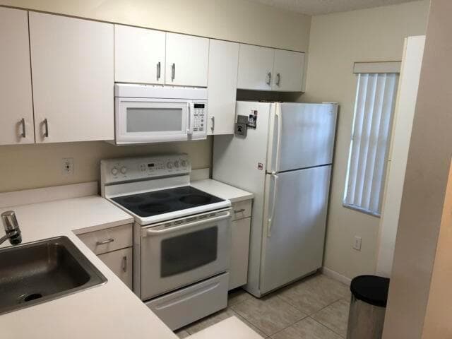 2236 N CYPRESS BEND Drive # 106, Pompano Beach, FL 33069 — zdjęcie 4