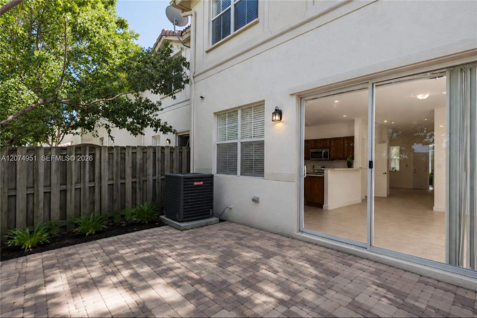 8171 NW 107th Ct, Doral, FL 33178 — zdjęcie 2