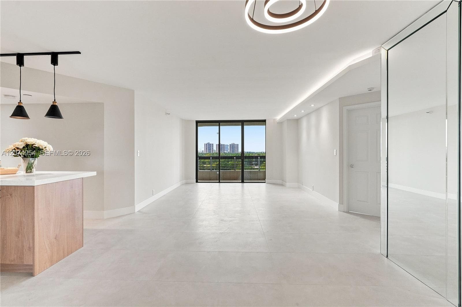 3530 Mystic Pointe Dr # 808, Aventura, FL 33180 — zdjęcie 4