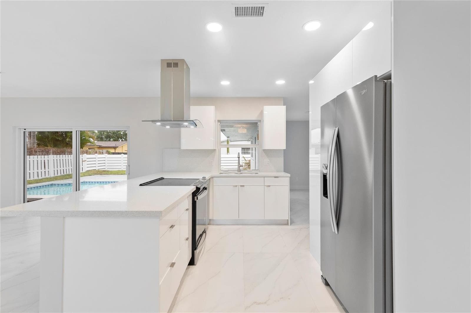 4490 NW 8TH Street, Coconut Creek, FL 33066 — zdjęcie 4