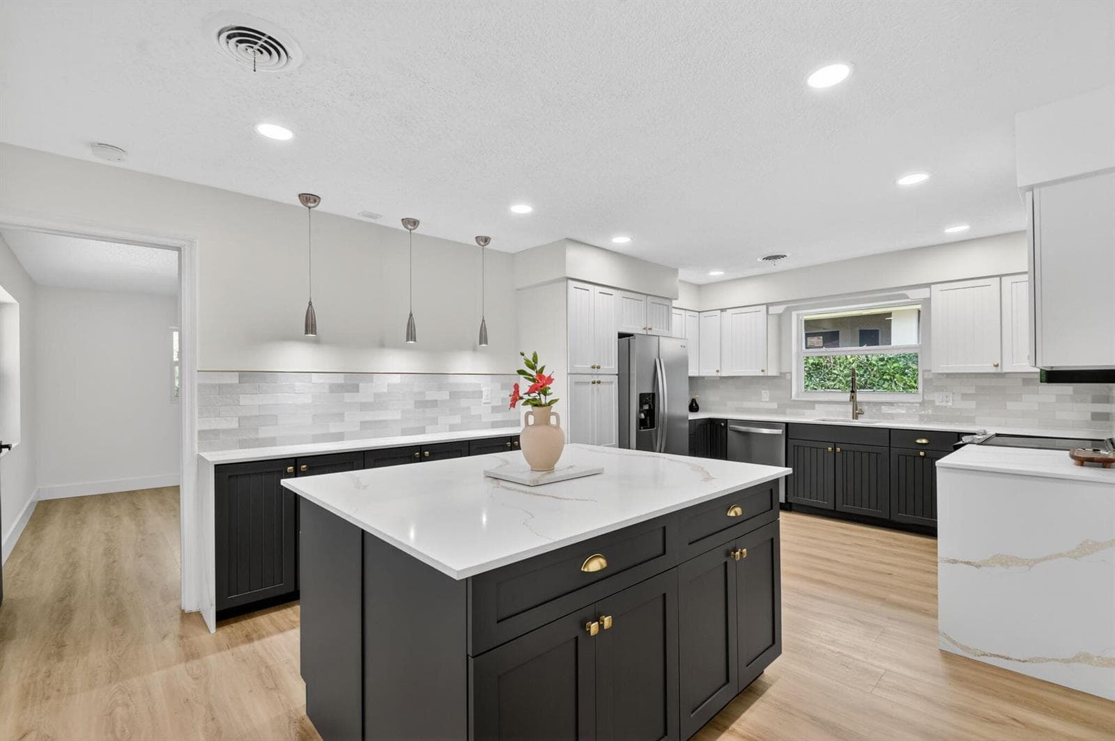 1221 Singer Drive, Singer Island, FL 33404 — zdjęcie 3