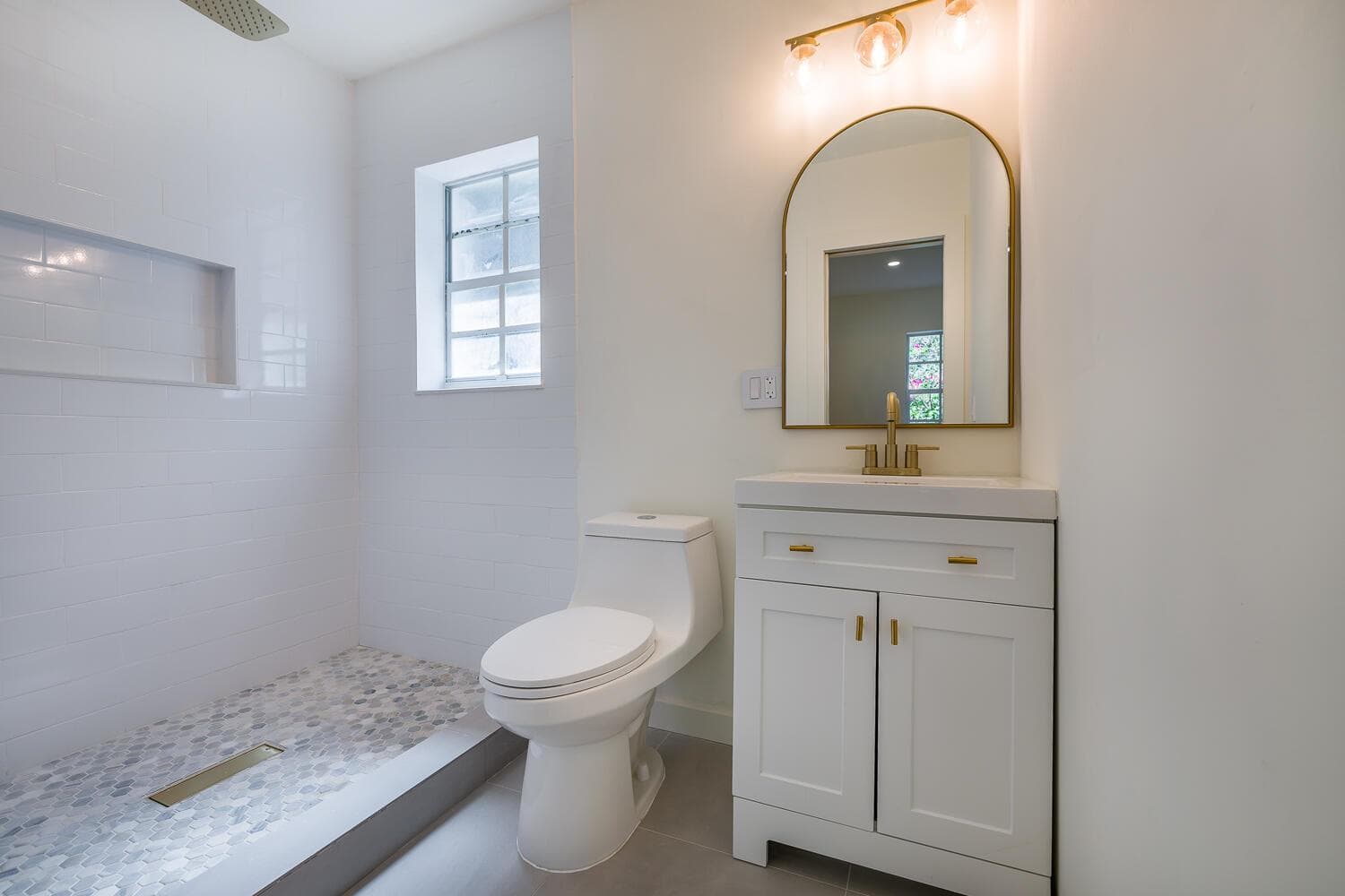20 NE 169TH Street # 1-2, North Miami Beach, FL 33162 — zdjęcie 2