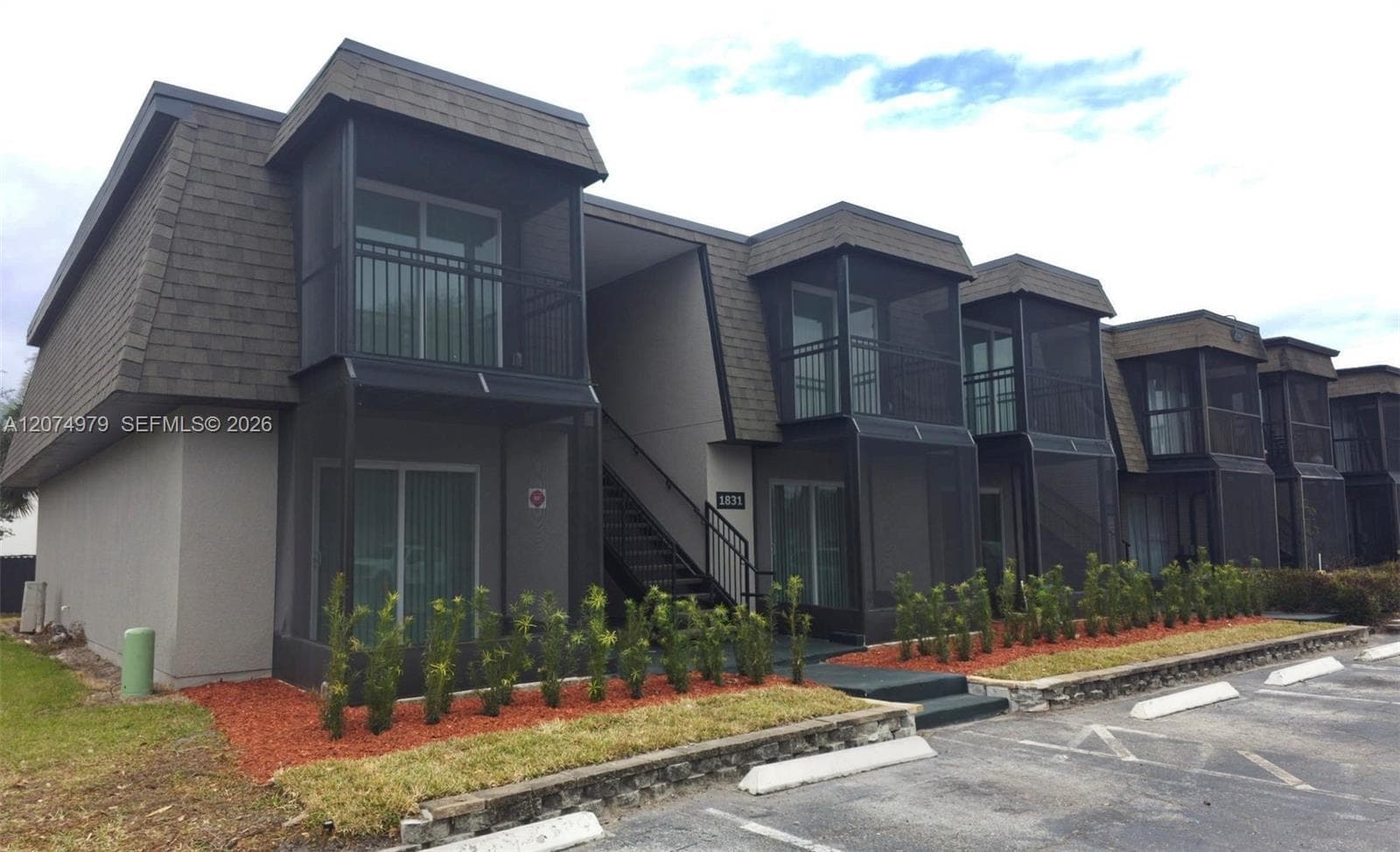 2023 S Semoran Blvd # D, Orlando, FL 32822
