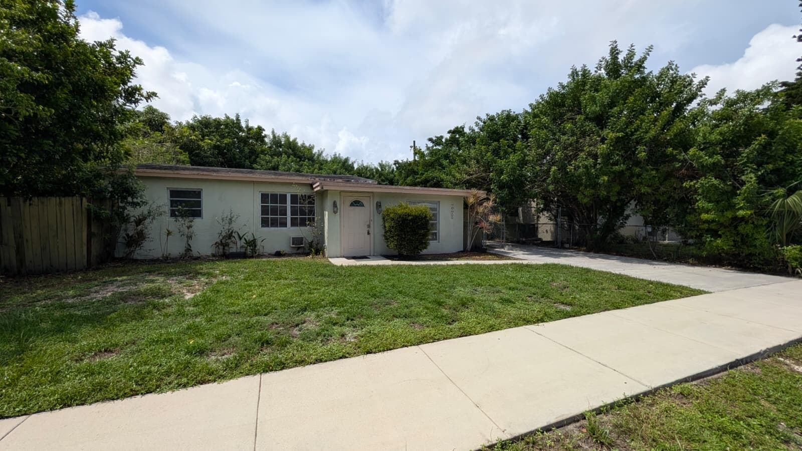 1448 NE 27TH Court, Pompano Beach, FL 33064