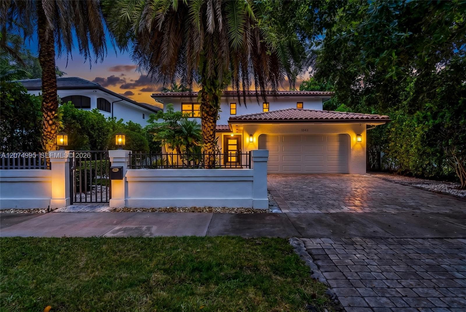 1043 Alfonso Ave, Coral Gables, FL 33146 — zdjęcie 2